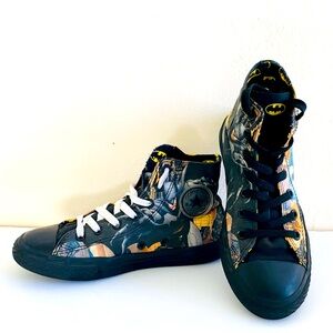 BATMAN CONVERSE SNEAKERS 3 ALL STAR CHUCK TAYLOR YOUTH SIZE 3 HI TOP DC COMICS